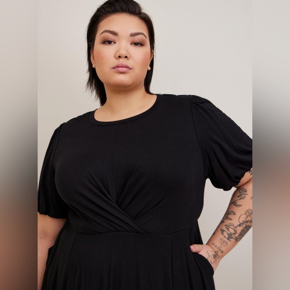 Torrid BLACK Mini Rib Knit Drape Front Skater Dress size 1XL - Picture 4 of 14